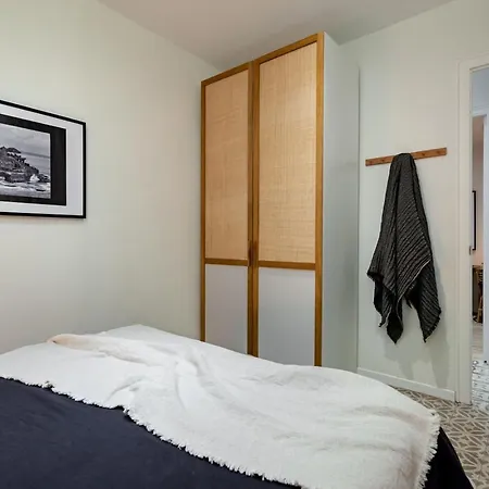 Natuna - 3 Bedrooms In Eixample Esquerra Barcelona